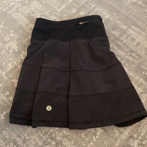 Lululemon pace rival skirt